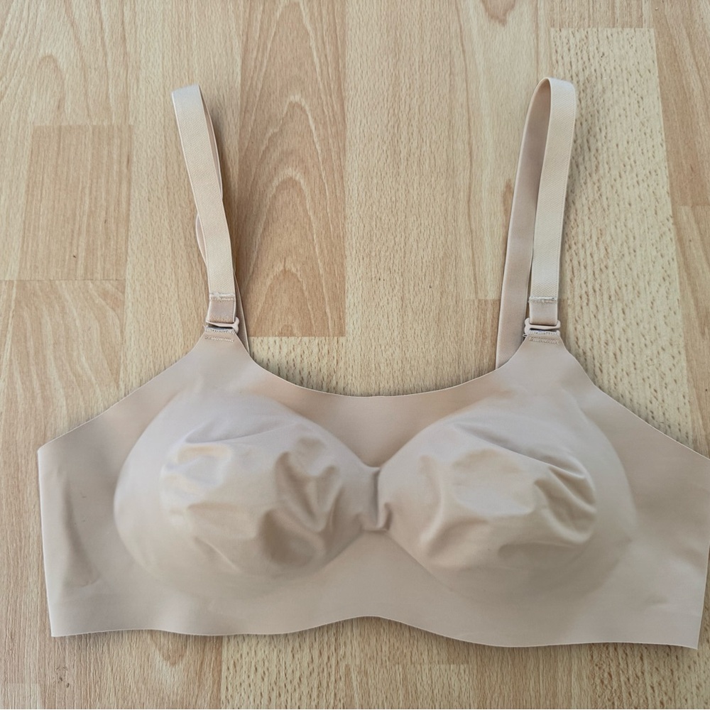 Knix by Knixwear Everyday Evolution Bra Size 2 Nude Reversible 36A, 34B, 32C